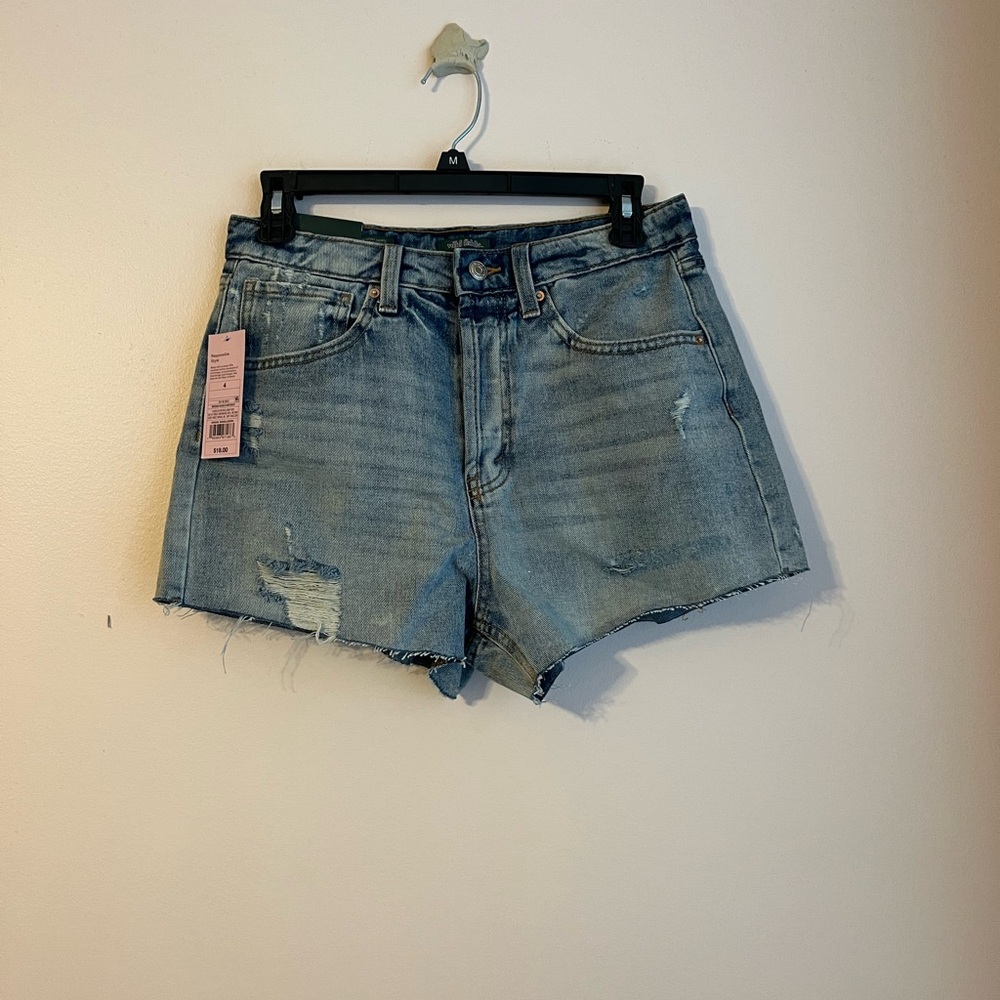 wild fable ripped jean shorts